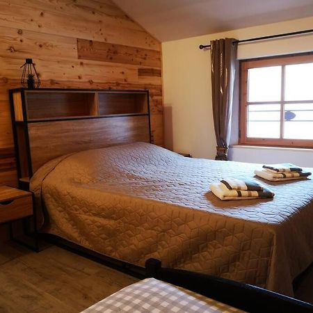 Agreable Maison De Village. Кастелан Екстериор снимка